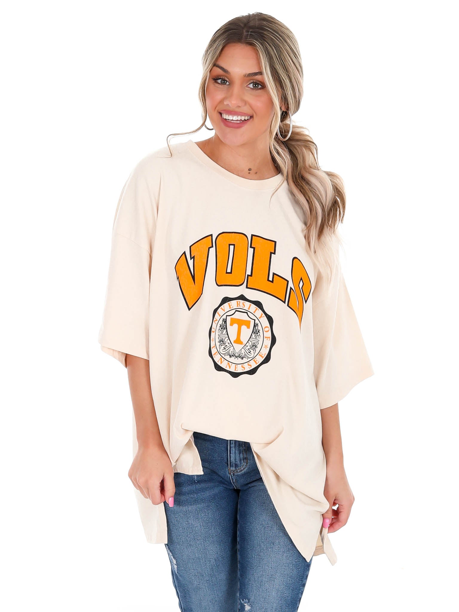 Tennessee Ivory Winnie Oversized Tee